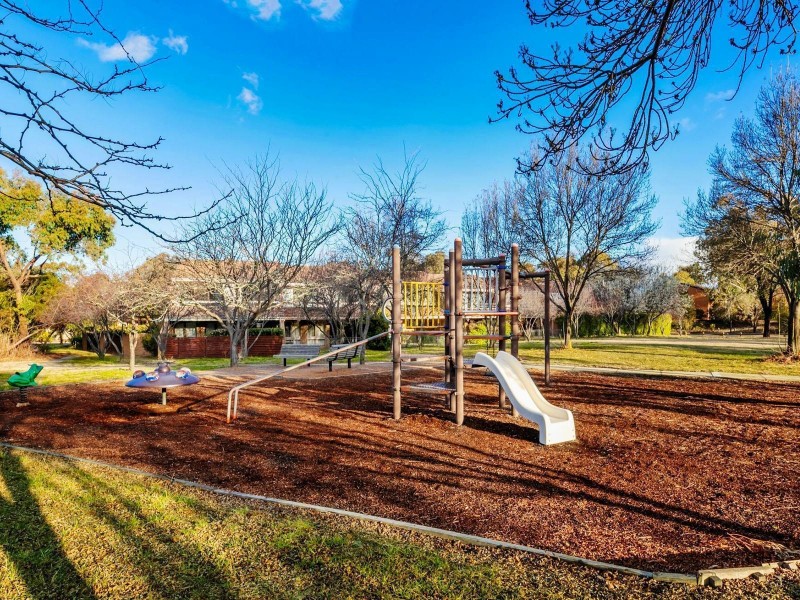 90 Livingston Avenue, Kambah ACT 2902