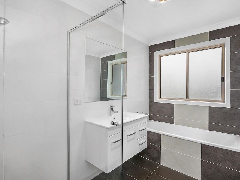 1/3 Deasey Close, Casey ACT 2913