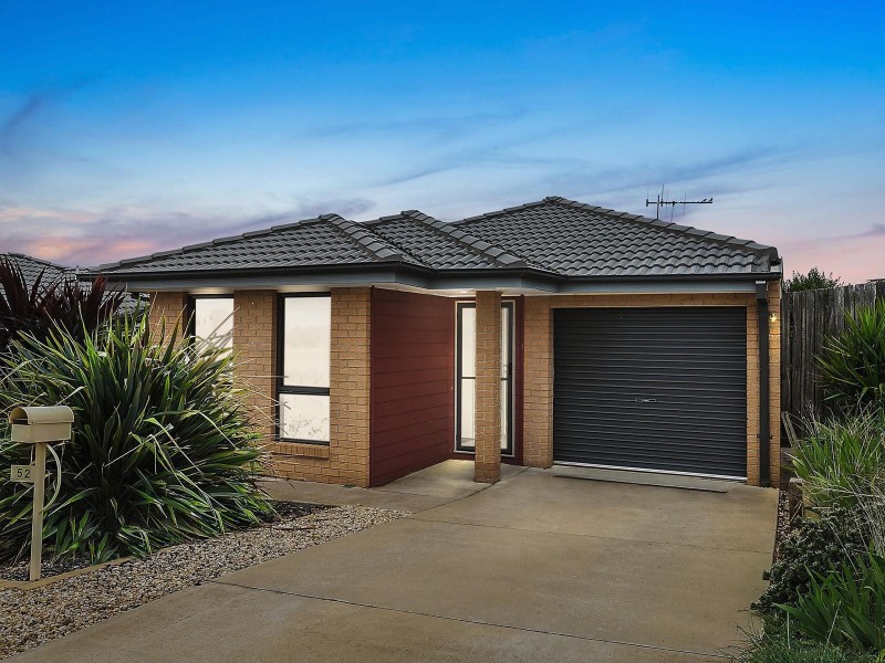 52 Hollows Circuit, Macgregor ACT 2615