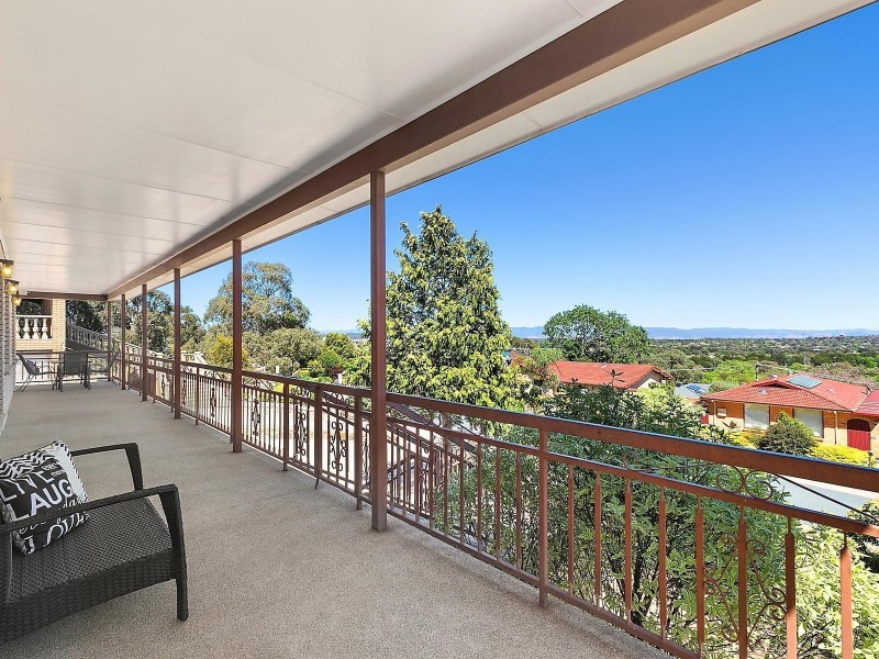 17 Sculptor Street, Giralang ACT 2617