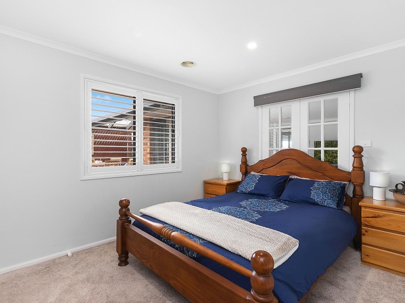 27 Delma View, Gungahlin ACT 2912