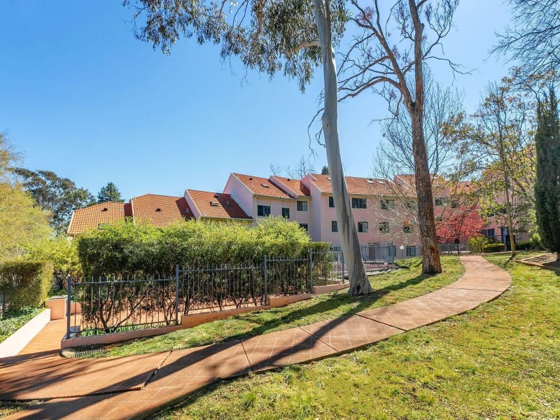 4/19 Condamine Street, Turner ACT 2612