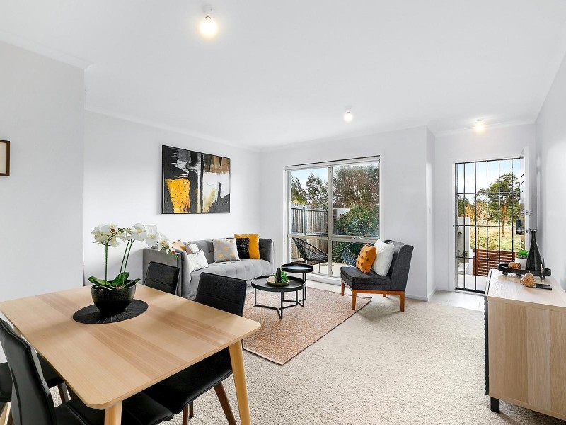 5/20 Clare Burton Crescent, Franklin ACT 2913