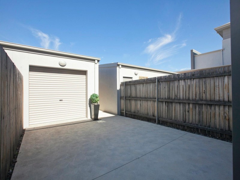 5/20 Clare Burton Crescent, Franklin ACT 2913