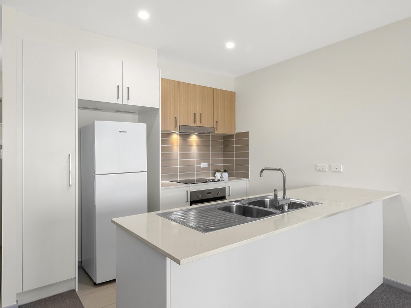 18/41 Clare Burton Crescent, Franklin ACT 2913