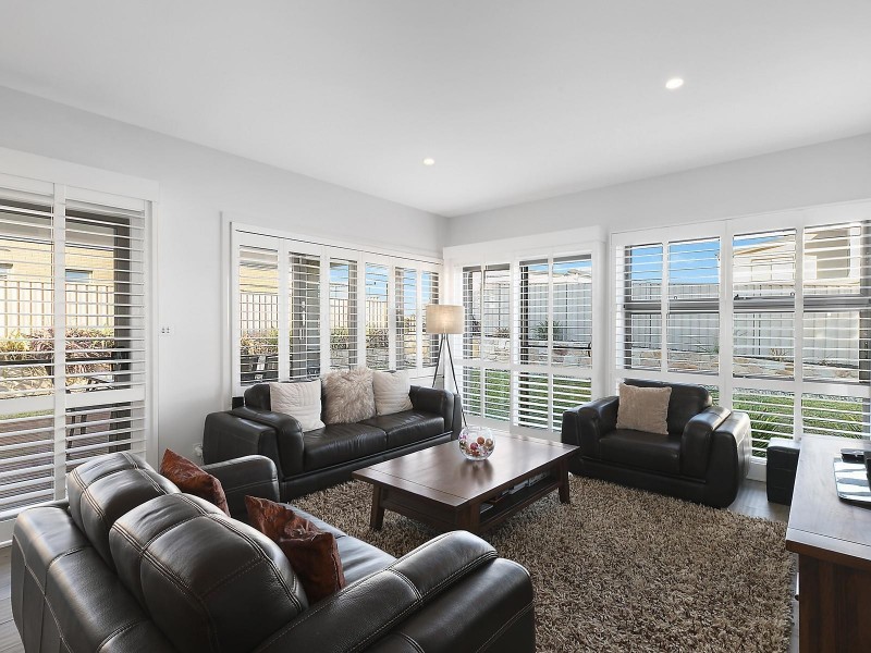 56 Samaria Street, Crace ACT 2911