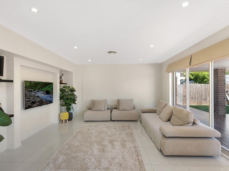 9 Jessie Street, Forde ACT 2914