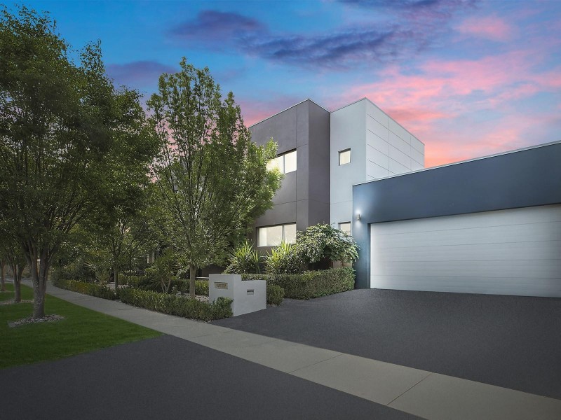 20 Helen Leonard Crescent, Forde ACT 2914