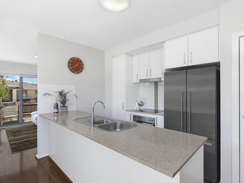 2 Junee Street, Crace ACT 2911