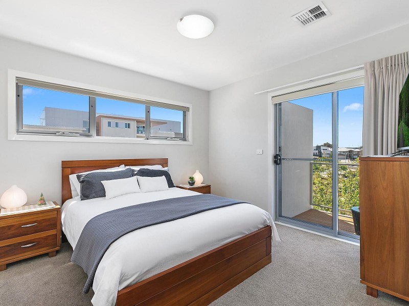 2 Junee Street, Crace ACT 2911