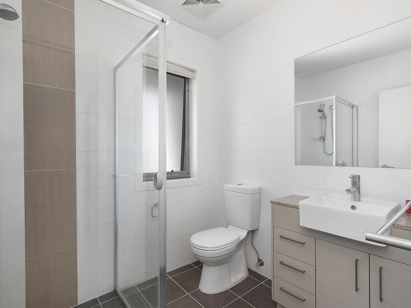 2 Junee Street, Crace ACT 2911