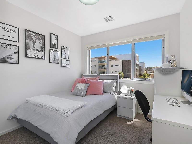 2 Junee Street, Crace ACT 2911