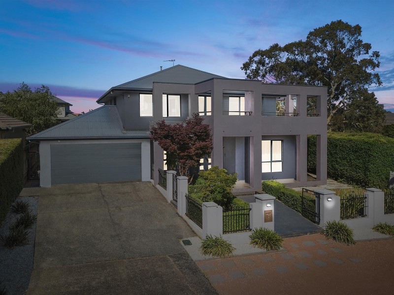 6 Frances Burke Street, Gungahlin ACT 2912