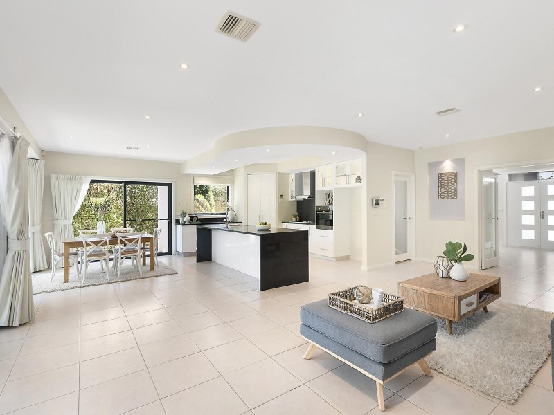 6 Frances Burke Street, Gungahlin ACT 2912