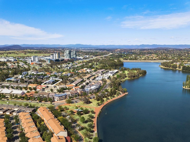 6 Frances Burke Street, Gungahlin ACT 2912