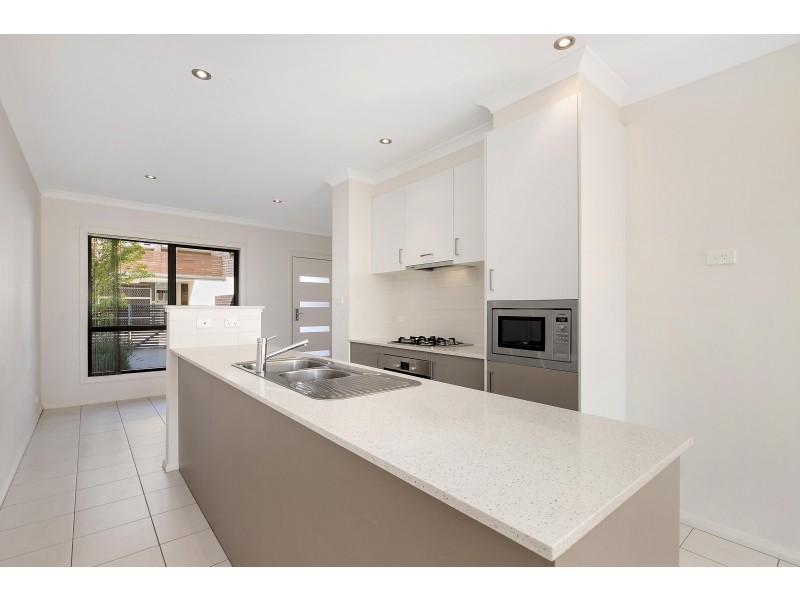 2/86 Mawson Drive, Mawson ACT 2607