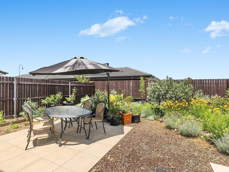 25 Daramoolen Street, Ngunnawal ACT 2913