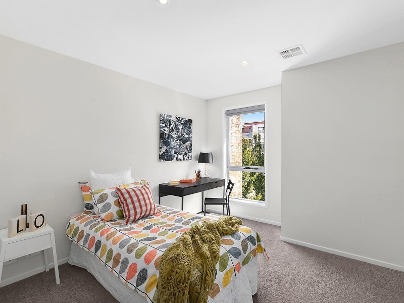 12/21 Samaria Street, Crace ACT 2911