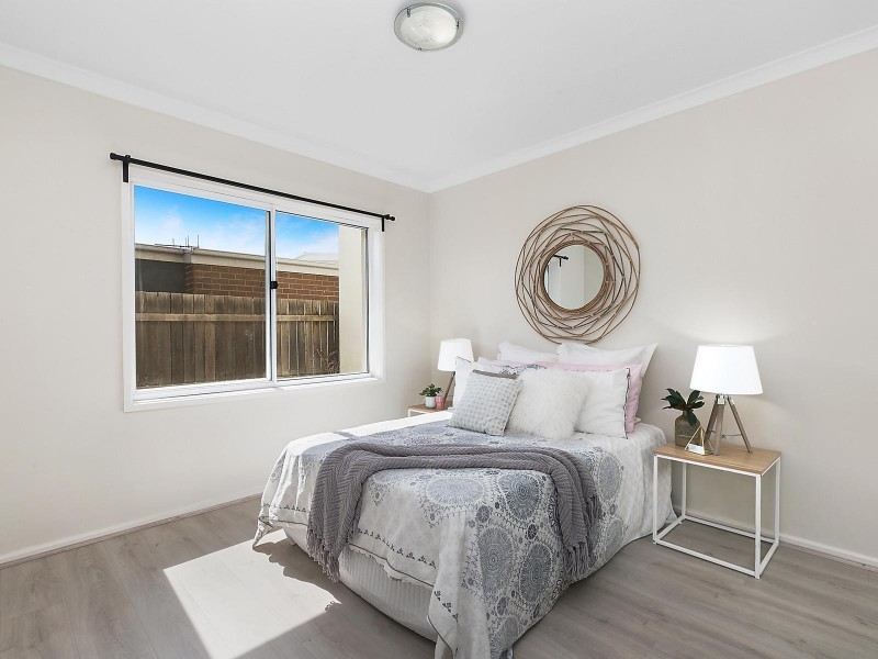 5 Beveridge Crescent, Forde ACT 2914