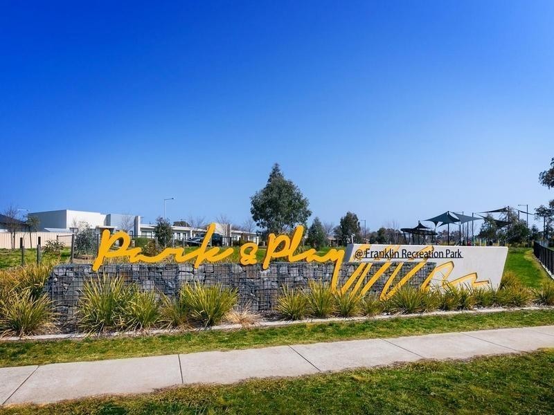 25/329 Flemington Road, Franklin ACT 2913