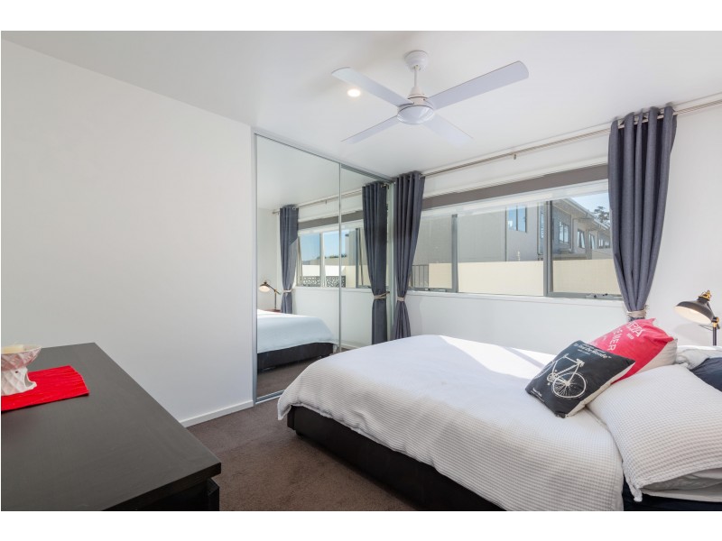 7/4 Sapling Street, Harrison ACT 2914