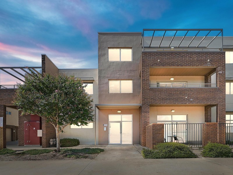 17/128 Flemington Road, Harrison ACT 2914