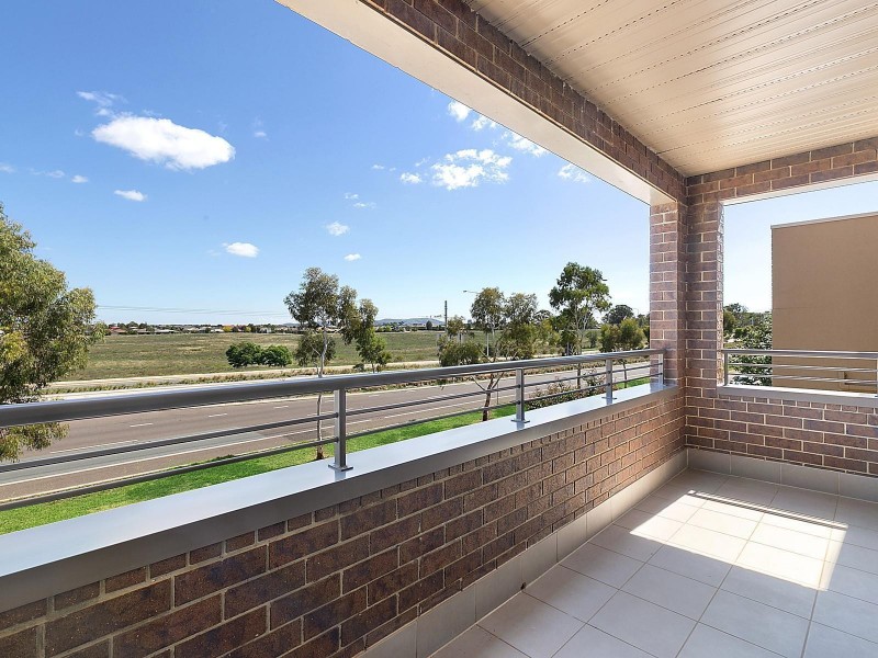 17/128 Flemington Road, Harrison ACT 2914