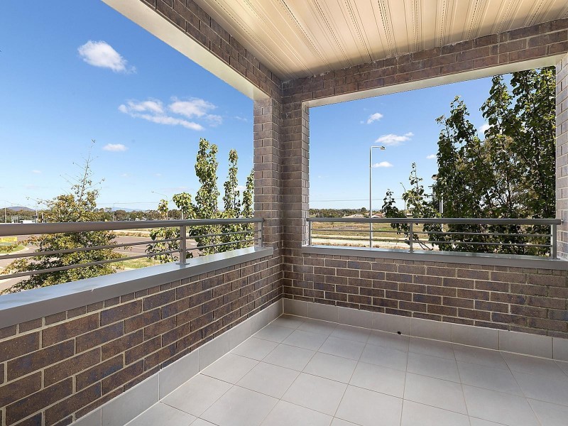 17/128 Flemington Road, Harrison ACT 2914