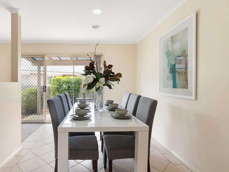 8 Ponsford Place, Nicholls ACT 2913