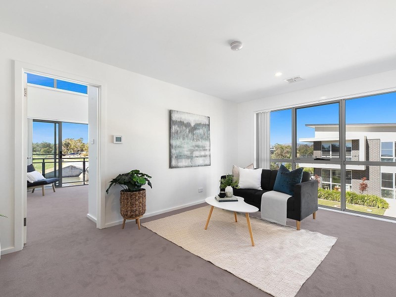 11/1 Limburg Way, Greenway ACT 2900