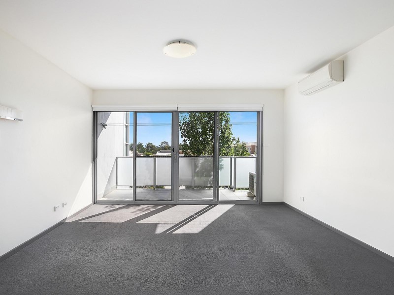 13/41 Clare Burton Crescent, Franklin ACT 2913