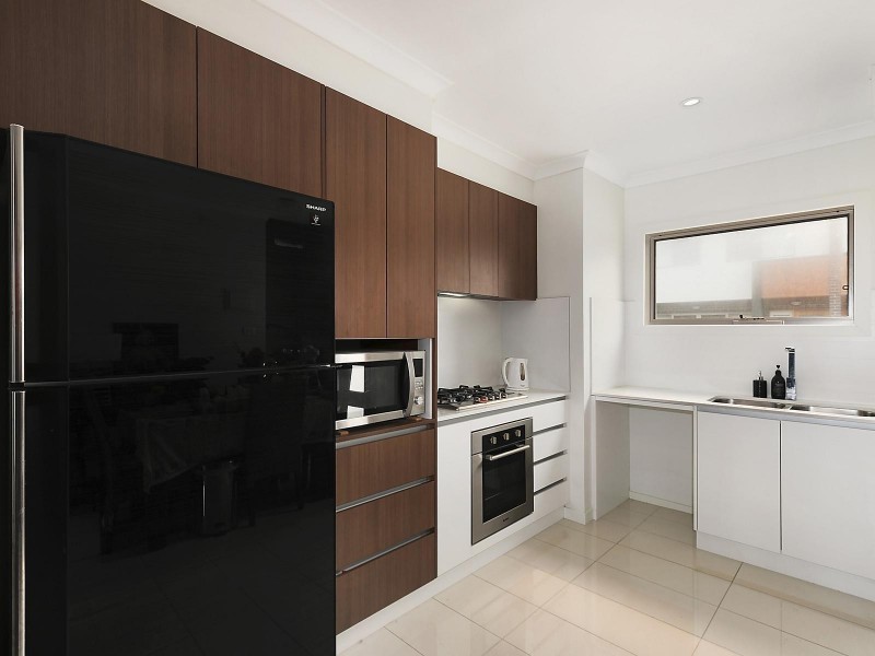 16/8 Henry Kendall Street, Franklin ACT 2913