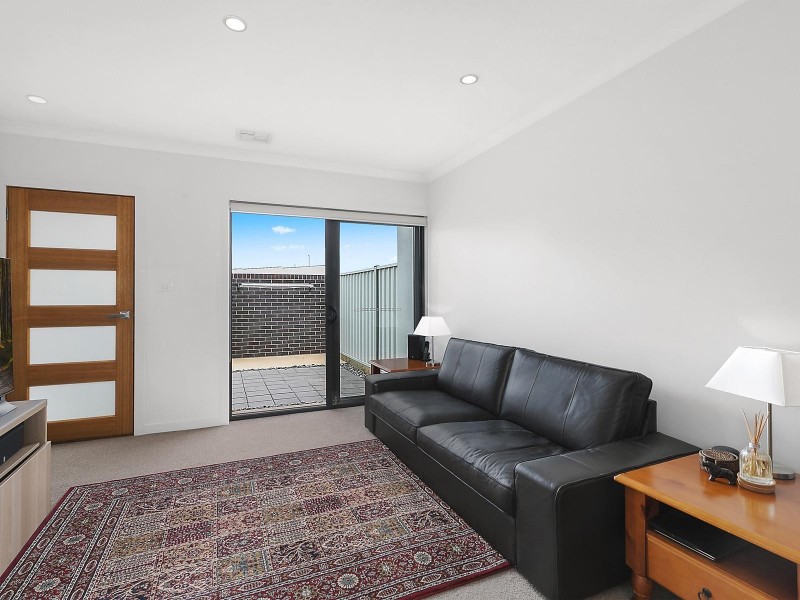 33/2 Rouseabout Street, Lawson ACT 2617