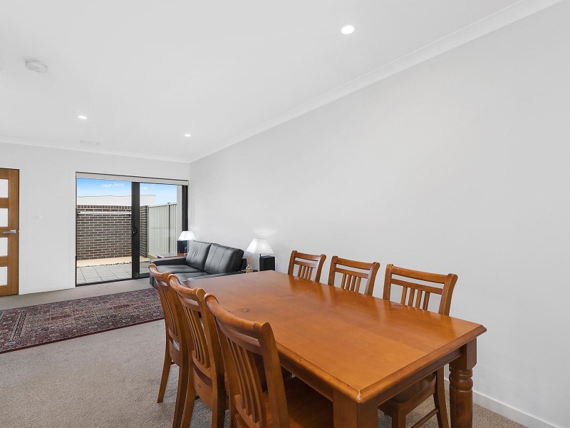 33/2 Rouseabout Street, Lawson ACT 2617