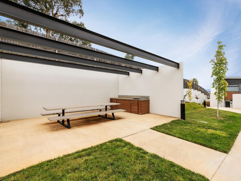 33/2 Rouseabout Street, Lawson ACT 2617