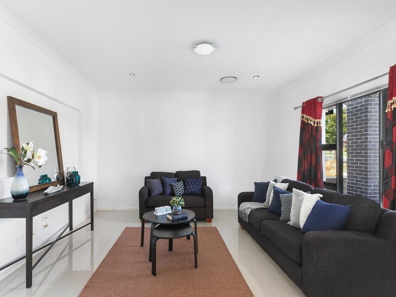 17 Maranunga Crescent, Crace ACT 2911