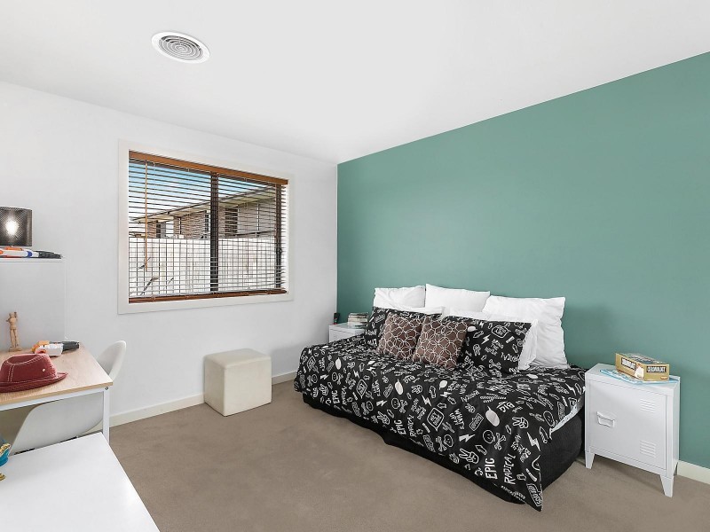 31 Djerrkura Street, Bonner ACT 2914