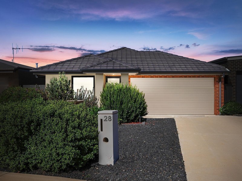 28 John Crawford Crescent, Casey ACT 2913