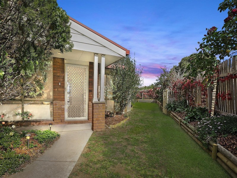51 Bunduluk Crescent, Ngunnawal ACT 2913