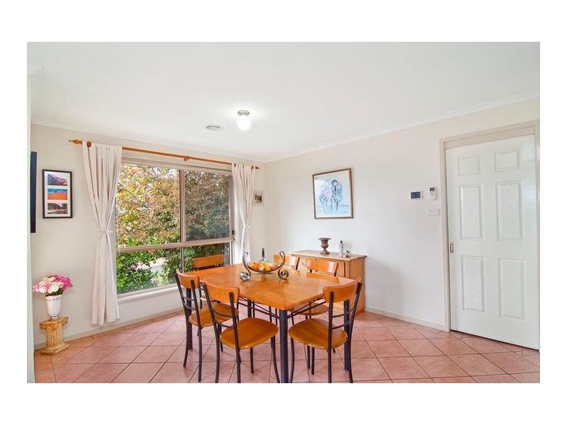 2 Pomeroy Street, Dunlop ACT 2615