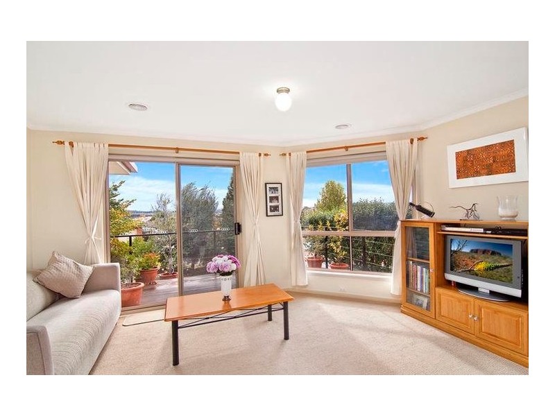 2 Pomeroy Street, Dunlop ACT 2615