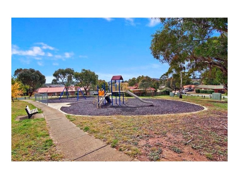 2 Pomeroy Street, Dunlop ACT 2615