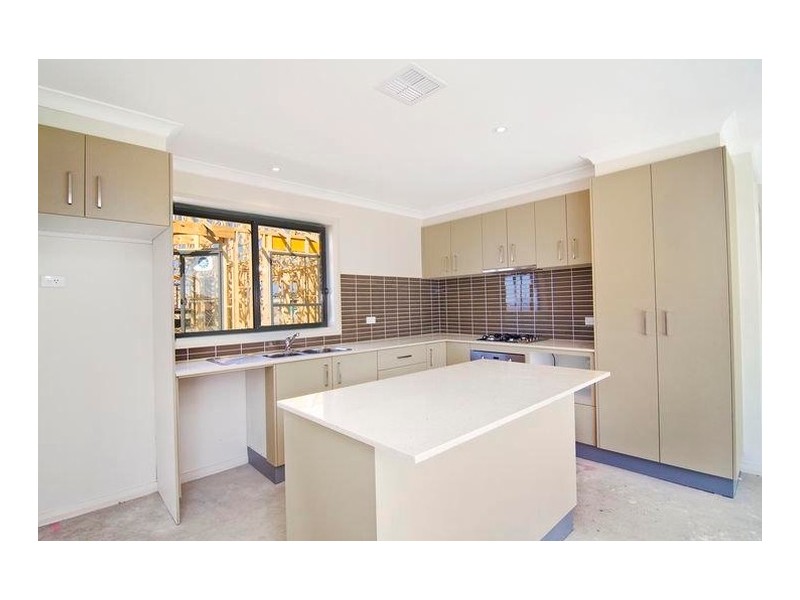 56  Overall Avenue, Casey ACT 2913