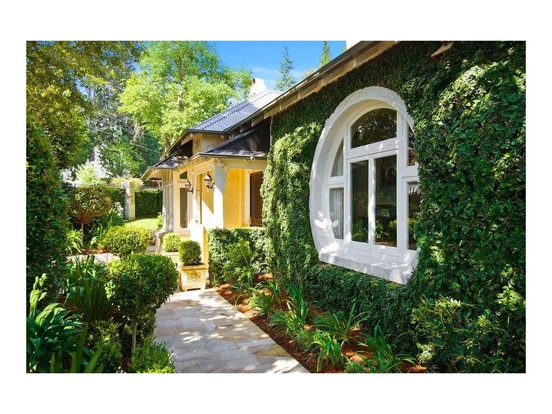 62 Merrivale Road, Pymble NSW 2073