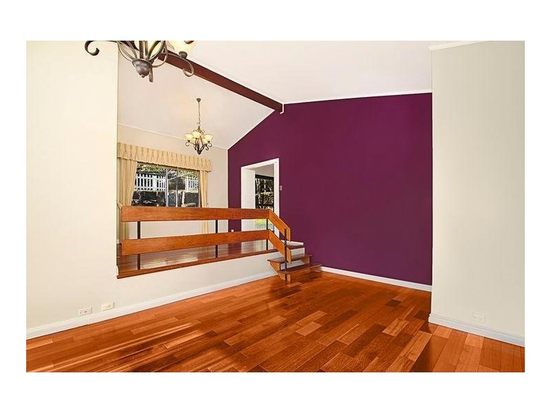 8 Gloucester Avenue, West Pymble NSW 2073