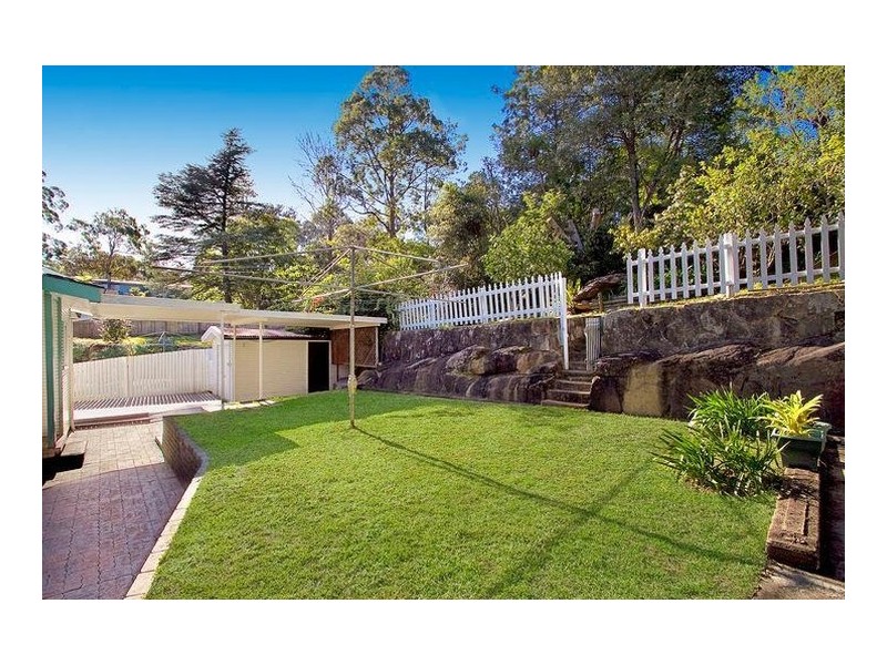 8 Gloucester Avenue, West Pymble NSW 2073
