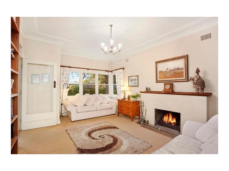 121 Junction Lane, Wahroonga NSW 2076