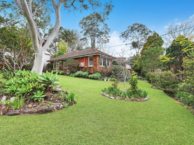 9 Lachlan Avenue, West Pymble NSW 2073