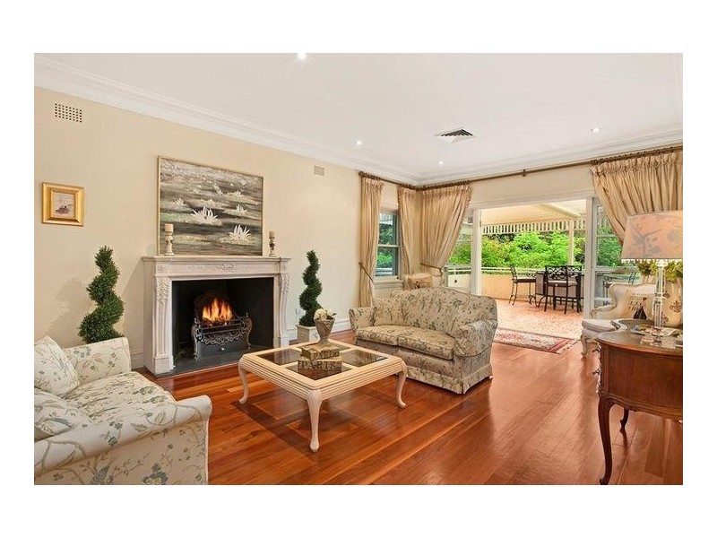 15 Kywong Avenue, Pymble NSW 2073