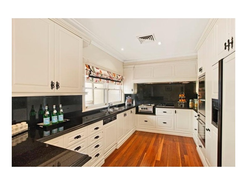 15 Kywong Avenue, Pymble NSW 2073